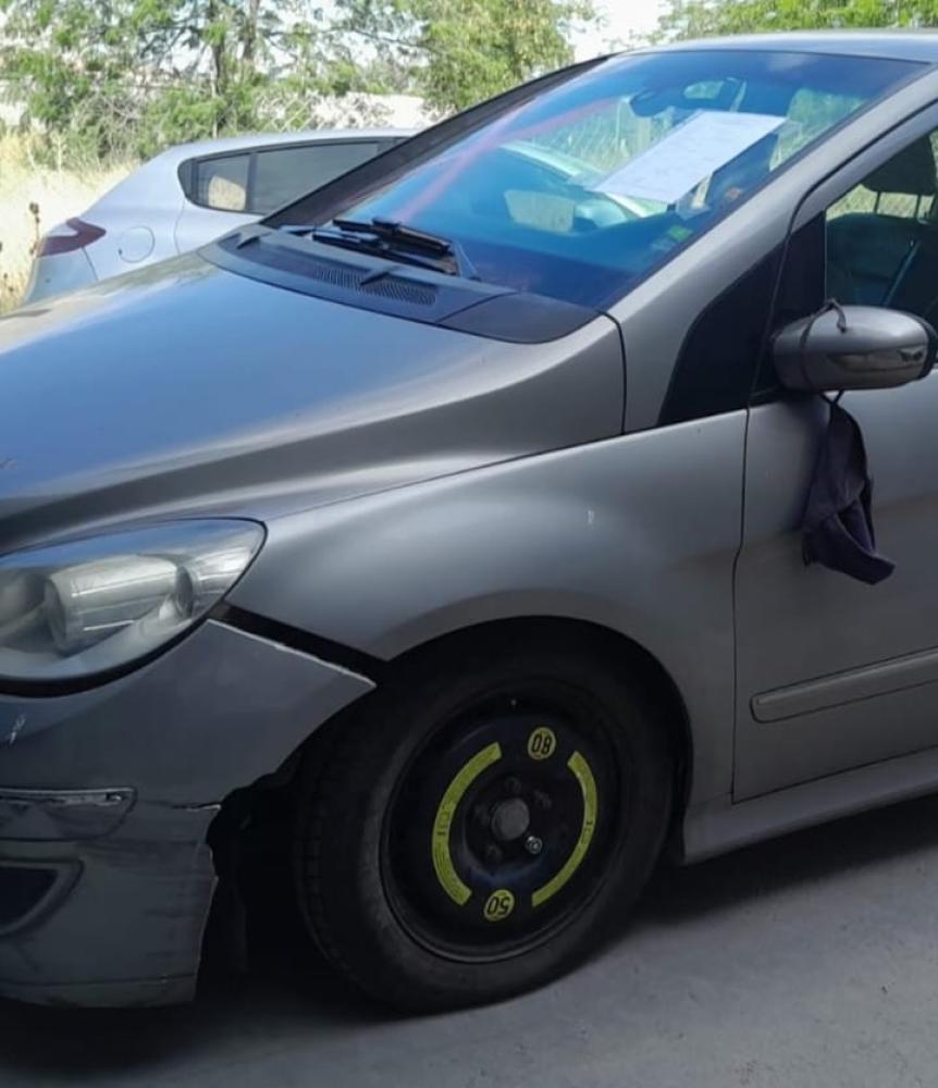 GUARDABARRO DELANTERO IZQUIERDO MERCEDES BENZ B200