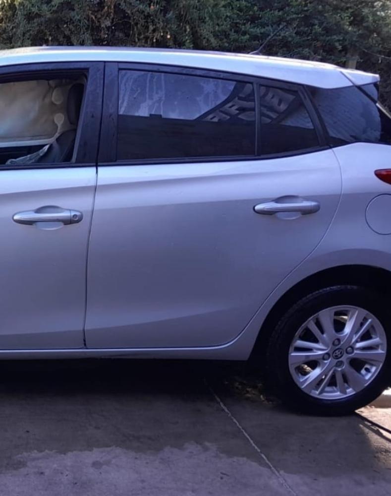 PUERTA TRASERA IZQUIERDA TOYOTA YARIS XLS PACK 1.5 CVT