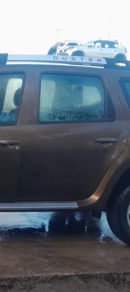 PUERTA TRASERA IZQUIERDA RENAULT DUSTER PH2 PRIVILEGE 2.0