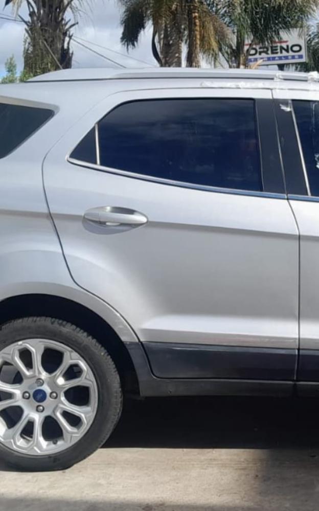 PUERTA TRASERA DERECHA FORD ECOSPORT TITANIUM 1.5