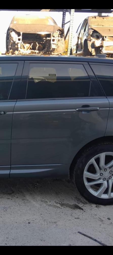 PUERTA TRASERA IZQUIERDA LAND ROVER RANGE ROVER SPORT V8 5.0 HSE