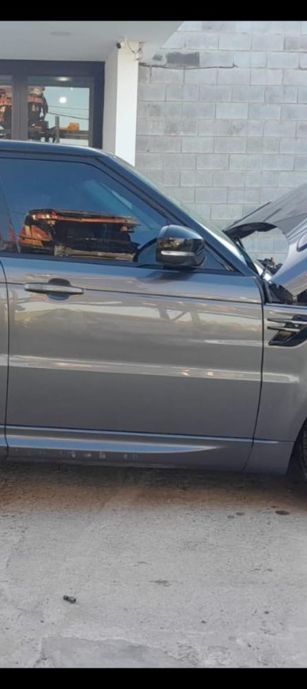 PUERTA DELANTERA DERECHA LAND ROVER RANGE ROVER SPORT V8 5.0 HSE