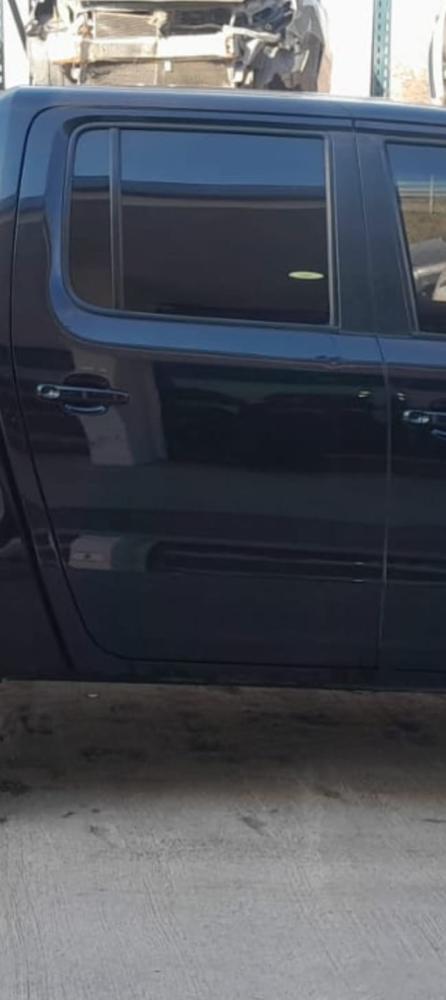 PUERTA TRASERA DERECHA VOLKSWAGEN AMAROK DC V6 3.0L T