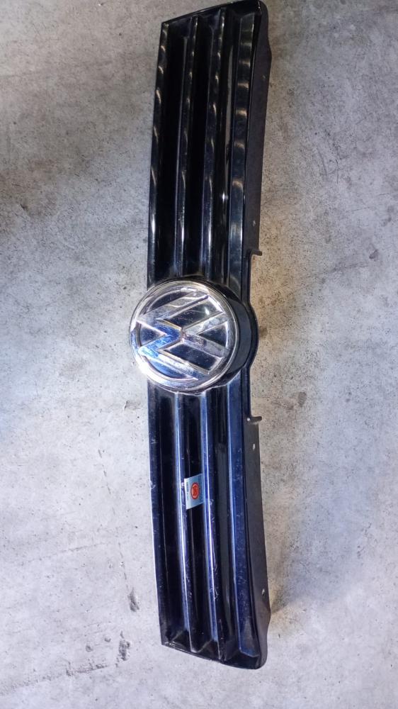 GRILLA DELANTERA VOLKSWAGEN FOX MSI