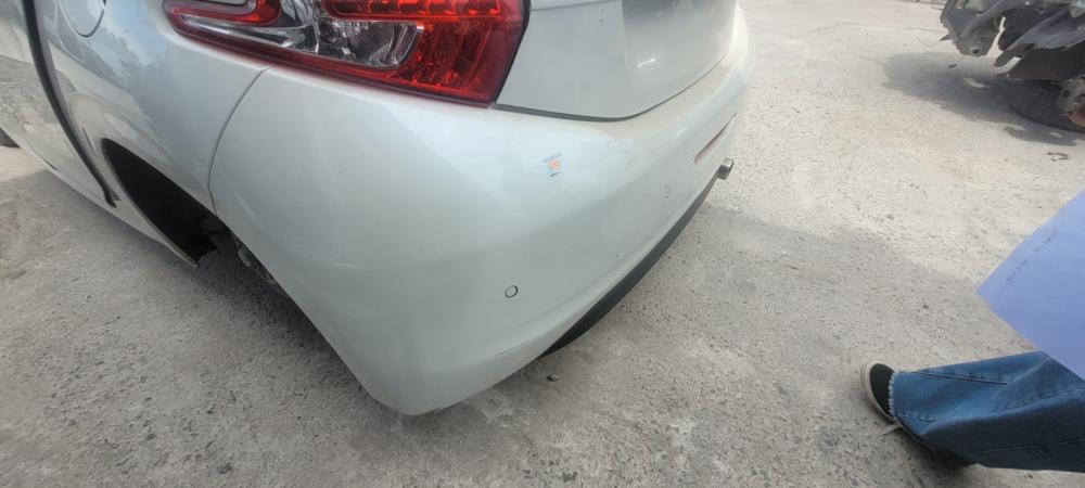 PARAGOLPES TRASERO PEUGEOT 208 ALLURE 1.6 TIPTRONIC
