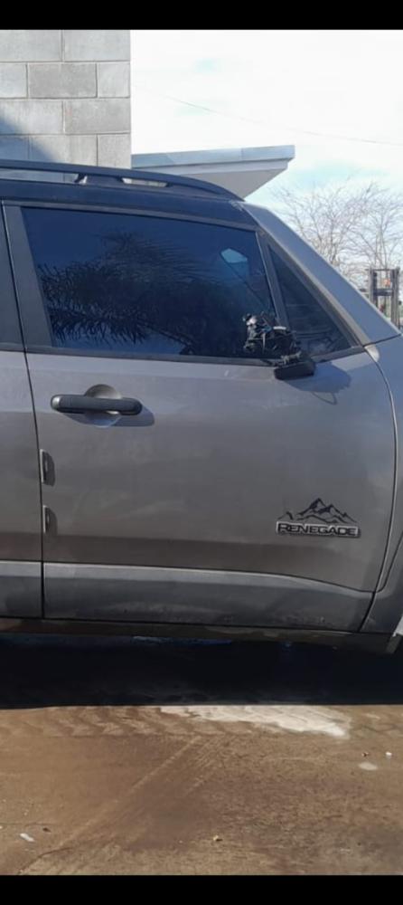 PUERTA DELANTERA DERECHA JEEP RENEGADE 1.8L SPORT