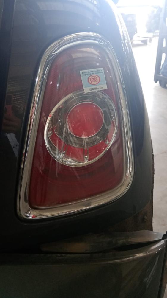 FARO TRASERO DERECHO MINI COOPER S CABRIO