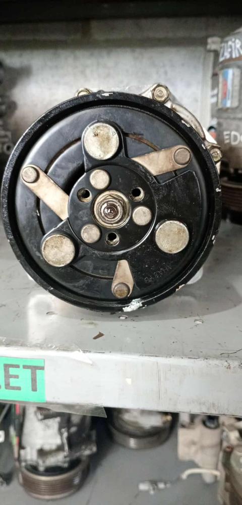 COMPRESOR DE AIRE ACONDICIONADO VOLKSWAGEN BORA 2.0