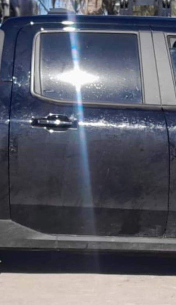 PUERTA TRASERA DERECHA FORD MAVERICK LARIAT 2.5L