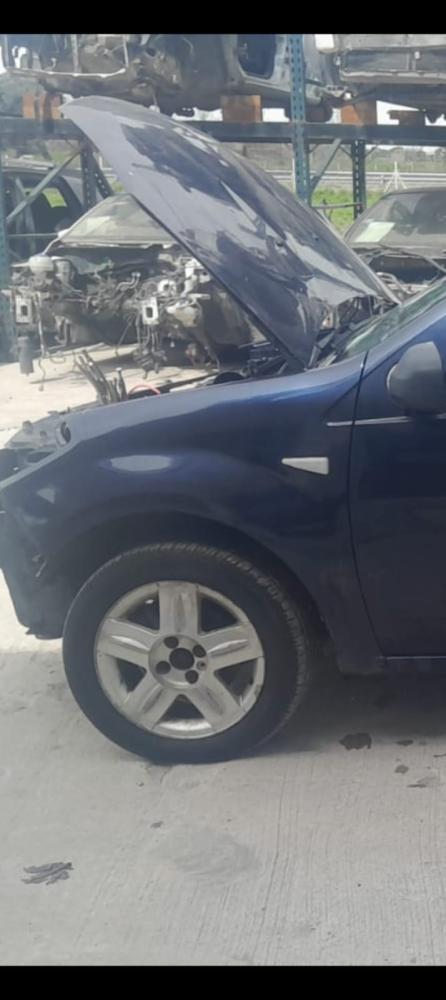 GUARDABARRO DELANTERO IZQUIERDO RENAULT SANDERO 1.6 8V