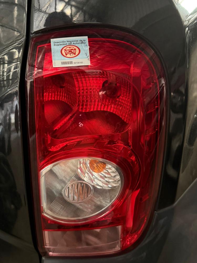FARO TRASERO DERECHO RENAULT DUSTER CONFORT 1.6