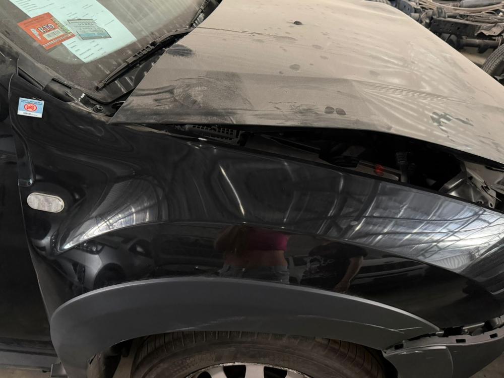 GUARDABARRO DELANTERO DERECHO RENAULT DUSTER CONFORT 1.6