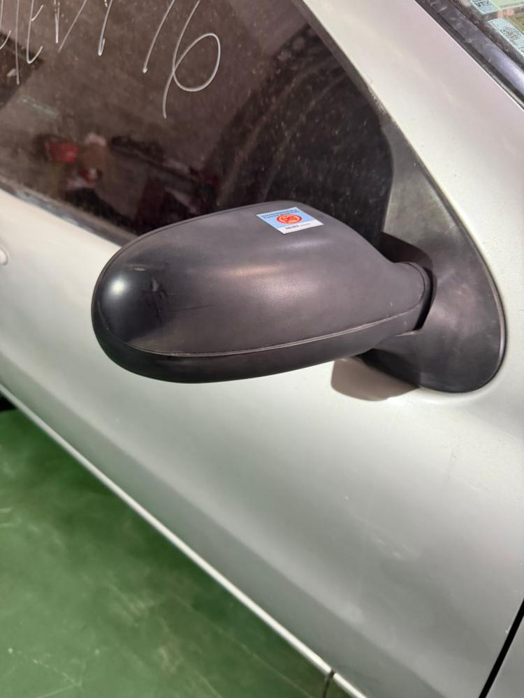 ESPEJO EXTERIOR DERECHO FIAT PALIO 1.4 FIRE
