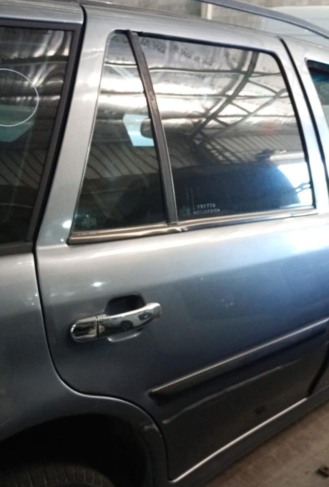 PUERTA TRASERA DERECHA VOLKSWAGEN GOL COUNTRY 1.9SD