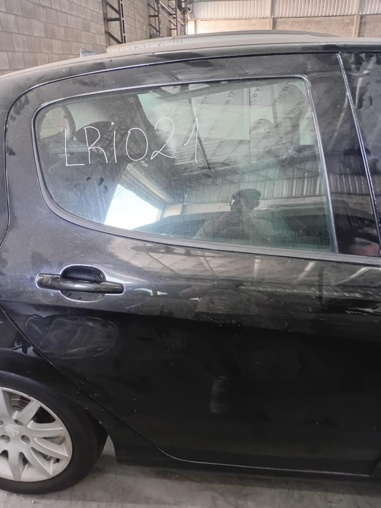 PUERTA TRASERA DERECHA PEUGEOT 308 ACTIVE HDI