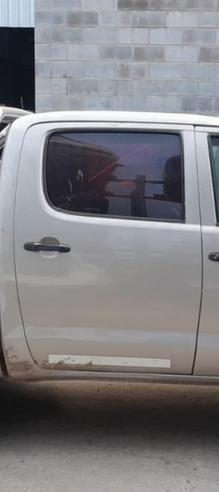 PUERTA TRASERA DERECHA TOYOTA HILUX 4X4 CABINA DOBLE DX 2.5 TD