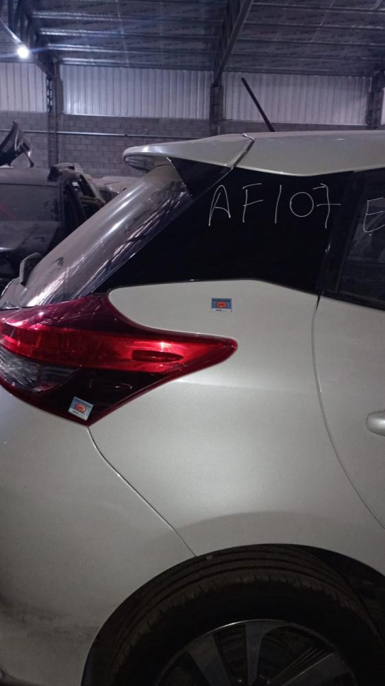 GUARDABARRO TRASERO DERECHO TOYOTA.. YARIS XLS PACK 1.5
