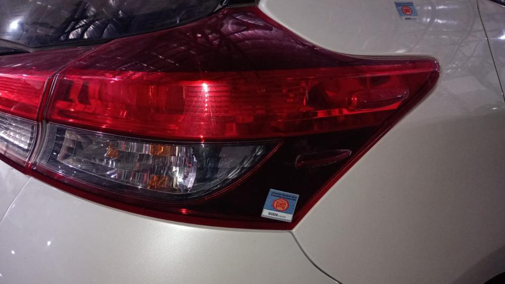 FARO TRASERO DERECHO TOYOTA YARIS XLS PACK 1.5