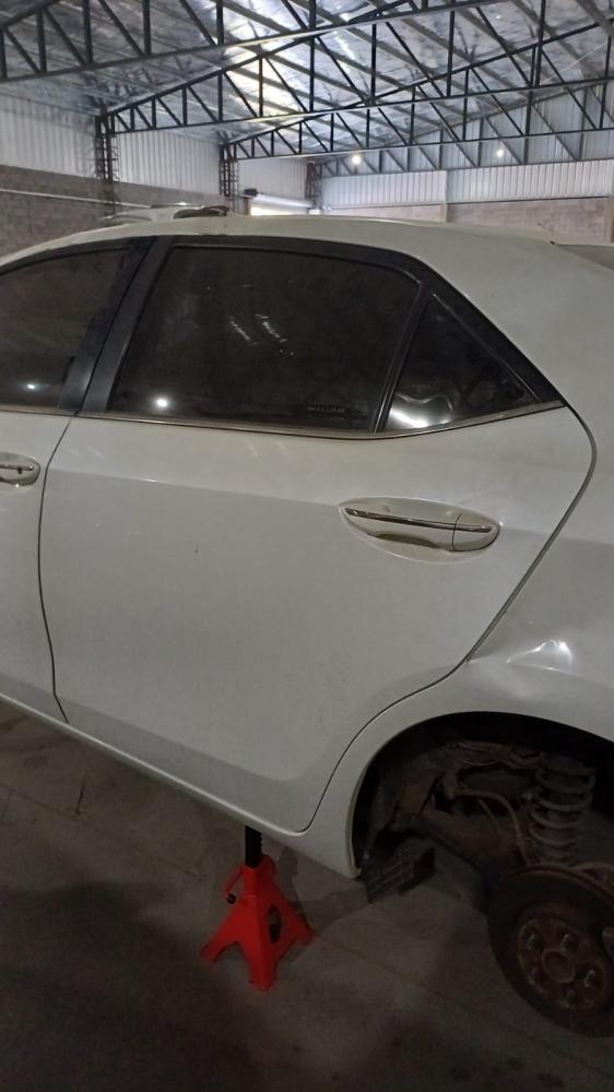 PUERTA TRASERA IZQUIERDA TOYOTA COROLLA