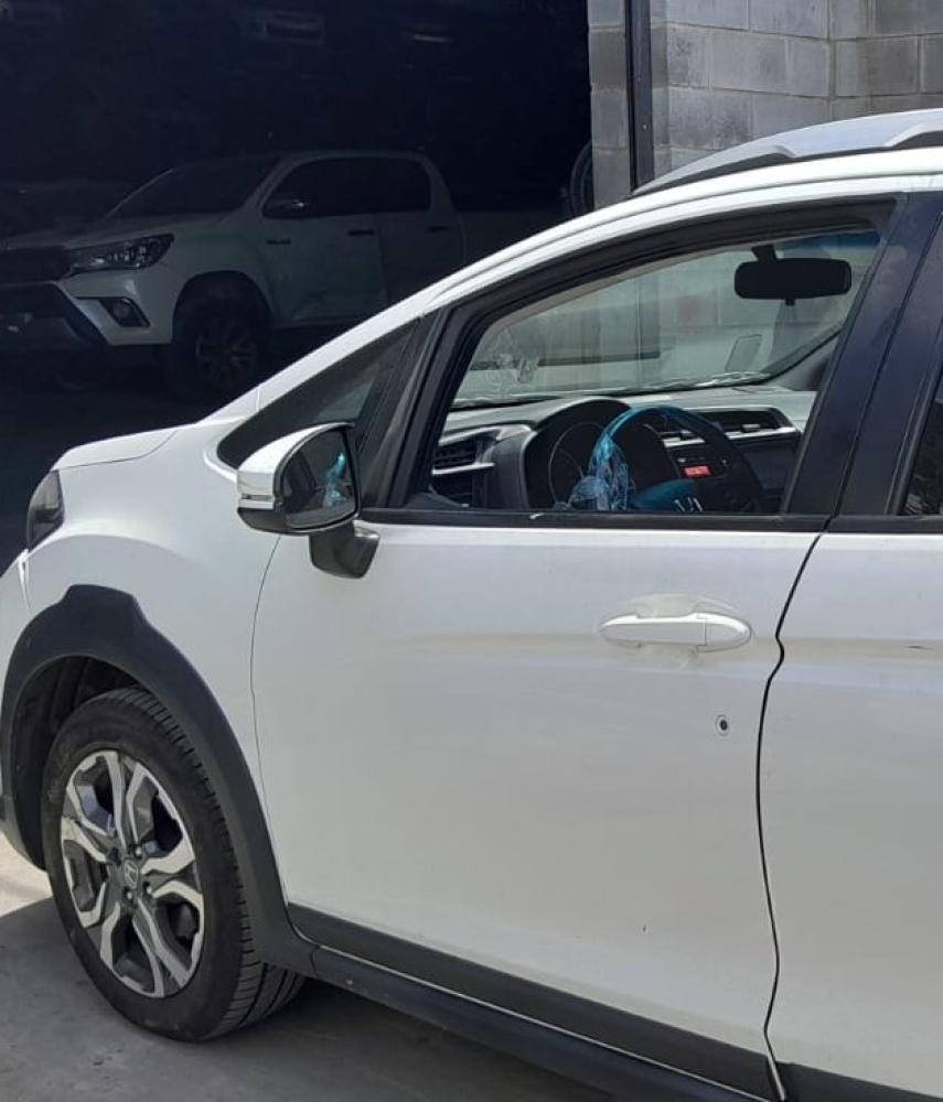 PUERTA DELANTERA IZQUIERDA HONDA WR-V EXL CVT