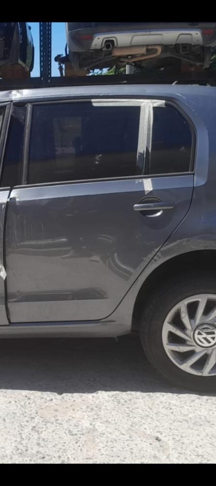 PUERTA TRASERA IZQUIERDA VOLKSWAGEN.. HIGH UP! 1.0 MPI