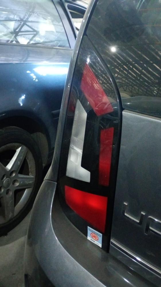 FARO TRASERO IZQUIERDO VOLKSWAGEN HIGH UP! 1.0 MPI
