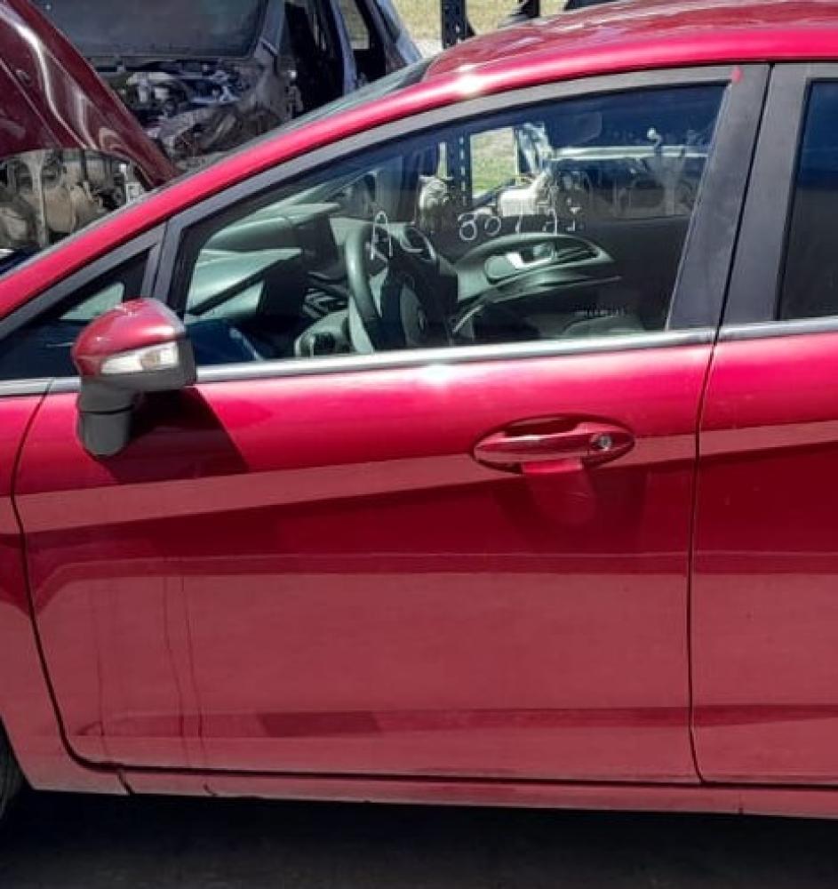 PUERTA DELANTERA IZQUIERDA FORD FIESTA 1.6L SE