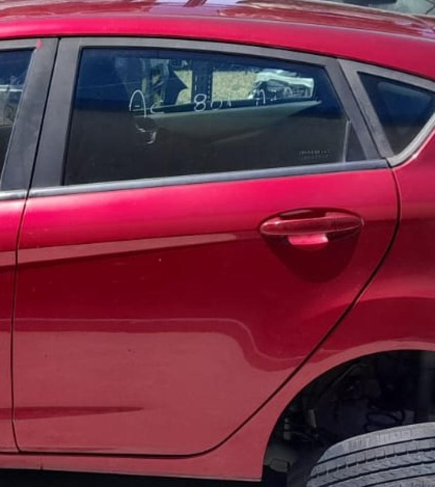 PUERTA TRASERA IZQUIERDA FORD FIESTA 1.6L SE