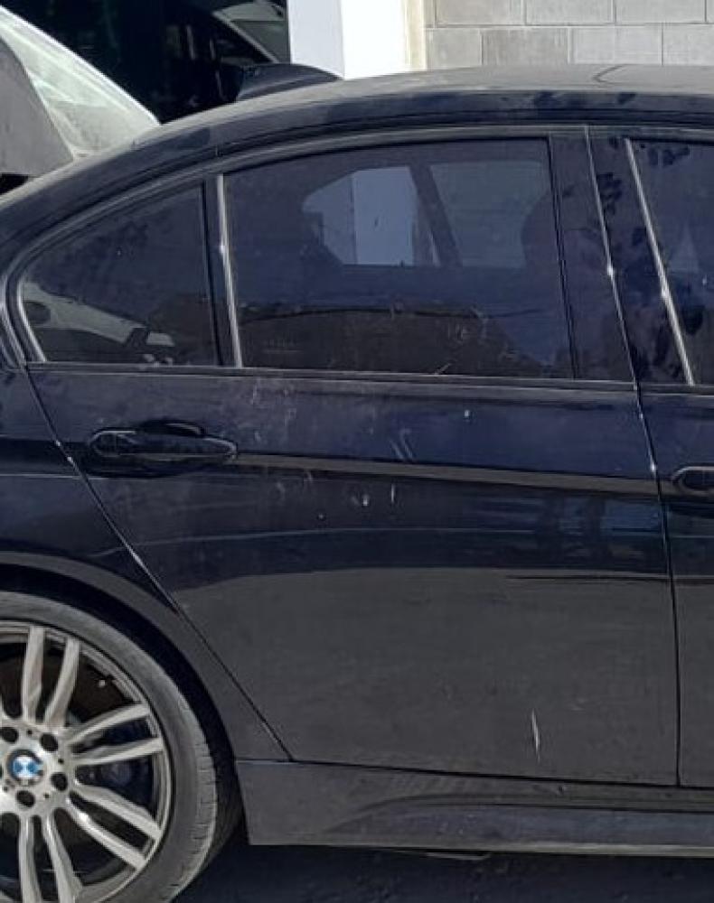 PUERTA TRASERA DERECHA BMW 335I