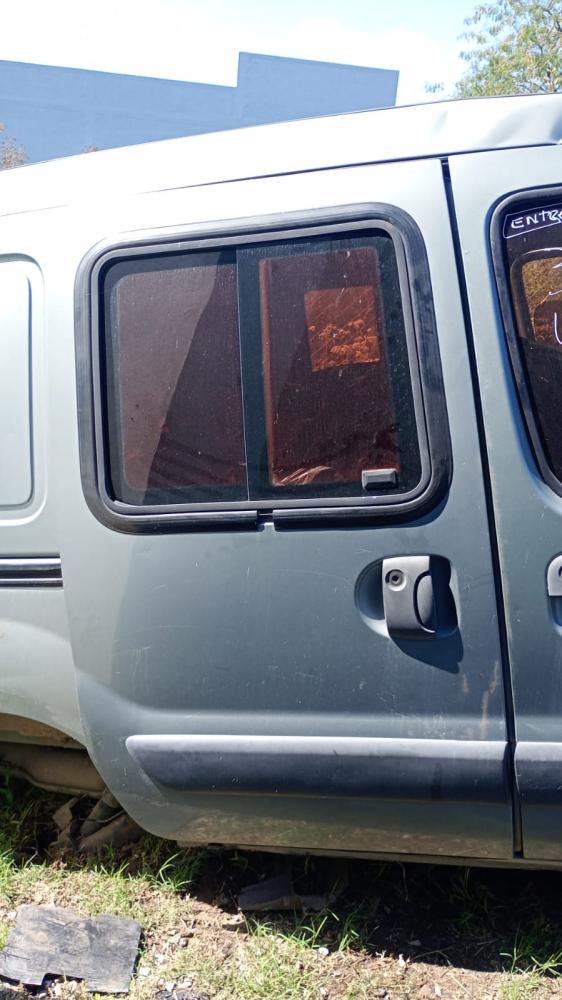 PUERTA TRASERA DERECHA RENAULT KANGOO EXP CONFORT