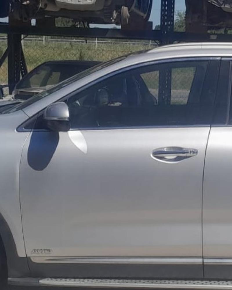 PUERTA DELANTERA IZQUIERDA KIA SORENTO EX 2.2 A/T