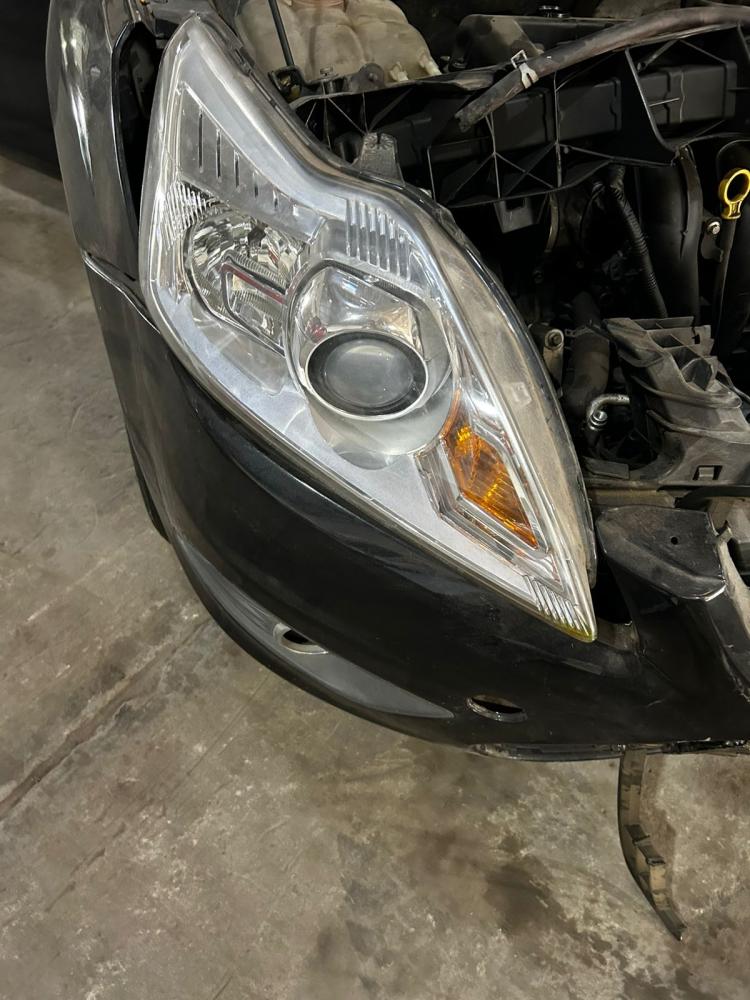 OPTICA DERECHA FORD FOCUS GHIA 2.0L