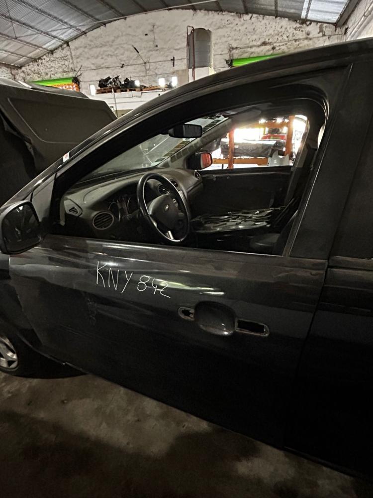 PUERTA DELANTERA IZQUIERDA FORD FOCUS GHIA 2.0L