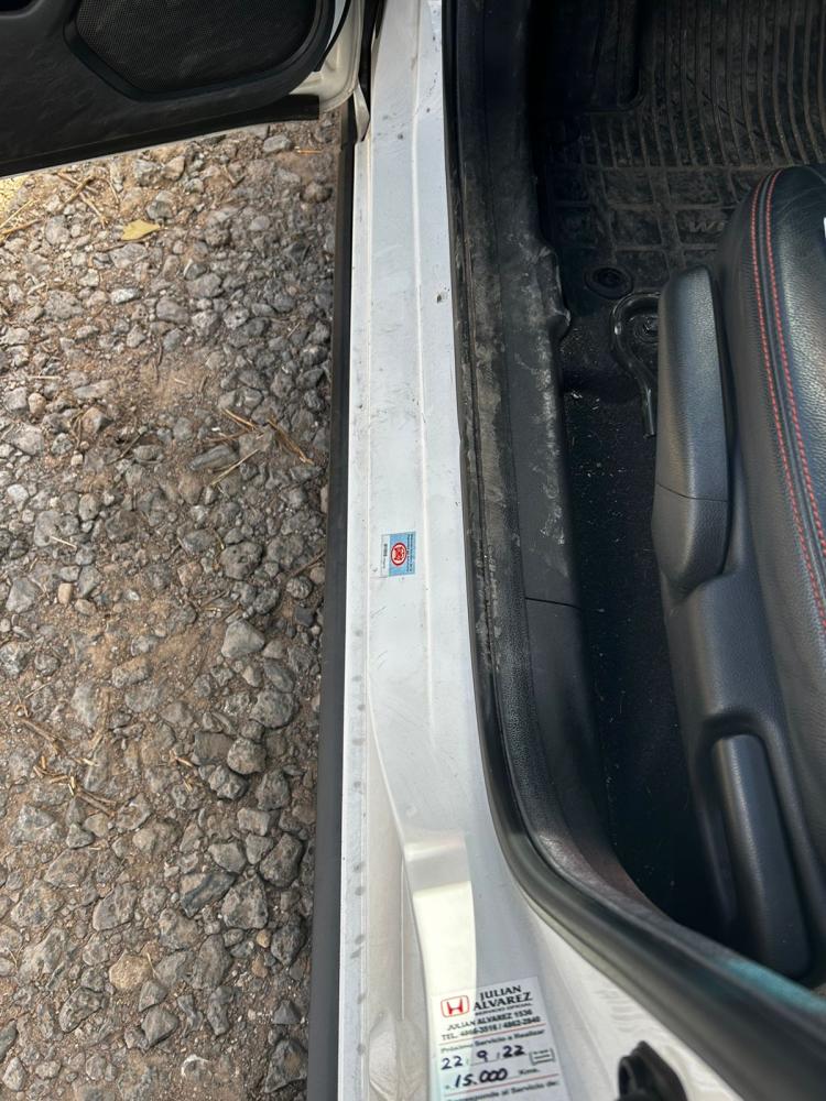 ZOCALOS DERECHOS HONDA WR-V EXL CVT