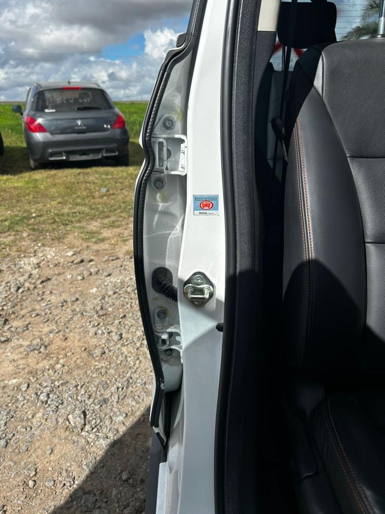 PARANTE CENTRAL DERECHO HONDA WR-V EXL CVT
