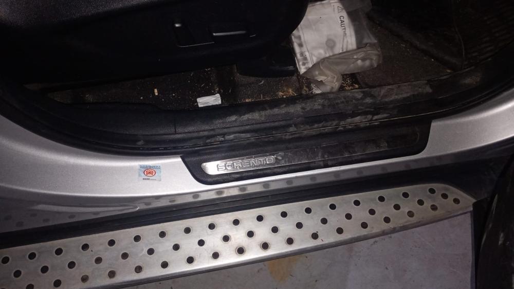 ZOCALOS DERECHOS KIA SORENTO EX 2.2 A/T