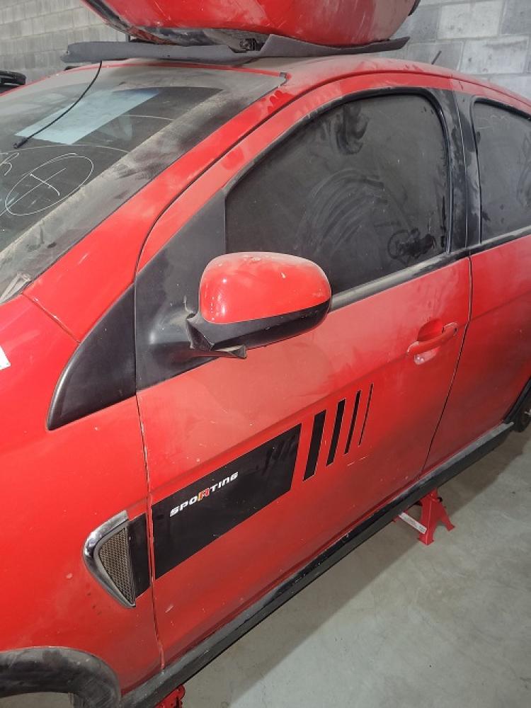 PUERTA DELANTERA DERECHA FIAT PALIO