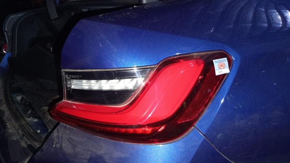 FARO TRASERO DERECHO BMW 320I
