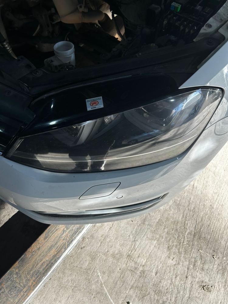OPTICA IZQUIERDA VOLKSWAGEN GOLF 1.4L TSI BLUEMOTION
