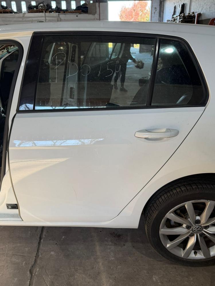 PUERTA TRASERA IZQUIERDA VOLKSWAGEN GOLF 1.4L TSI BLUEMOTION