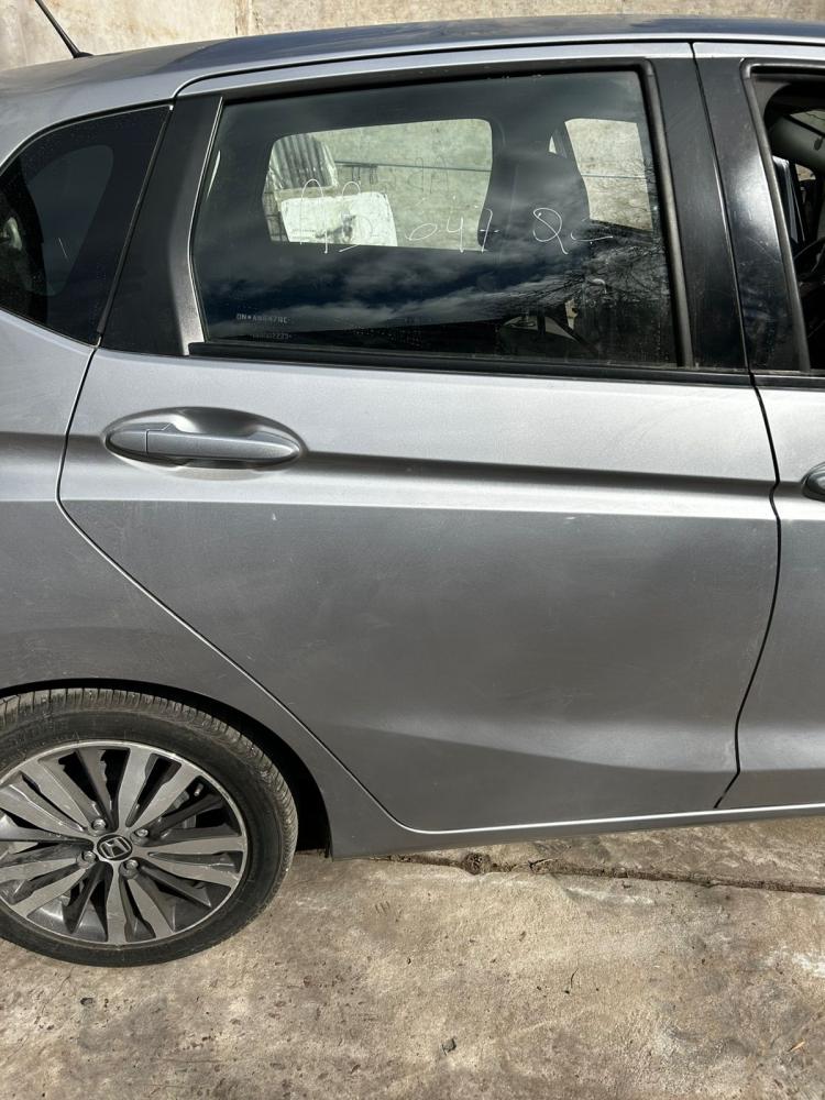 PUERTA TRASERA DERECHA HONDA FIT EXL