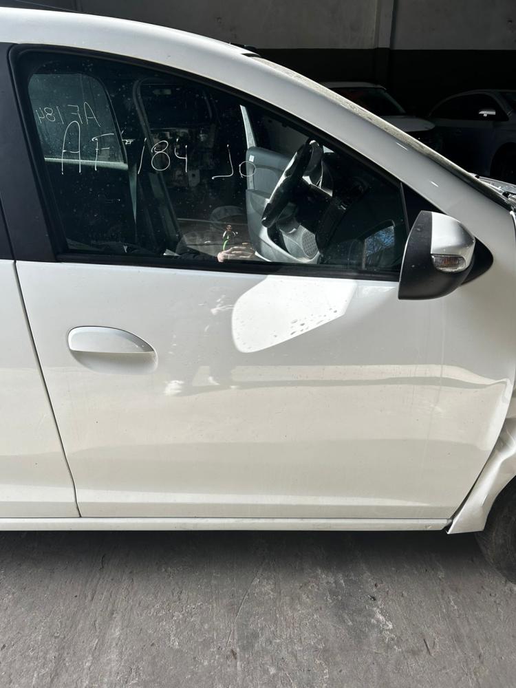 PUERTA DELANTERA DERECHA RENAULT RENAULT SANDERO PH2 INTENS 1.6
