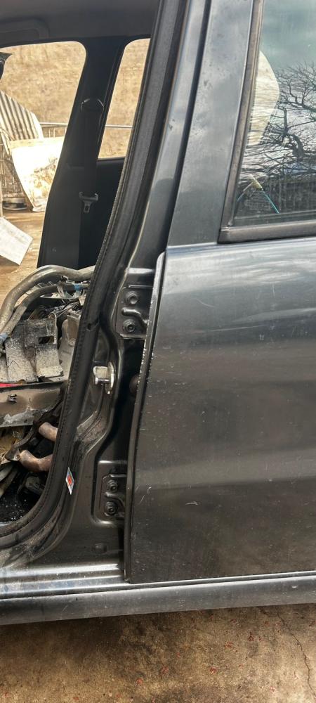 PARANTE CENTRAL IZQUIERDO FIAT SIENA FIRE 4P 1.4 MPI