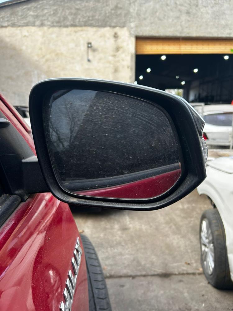ESPEJO EXTERIOR DERECHO TOYOTA HILUX 4X2 DC SRV 2.8