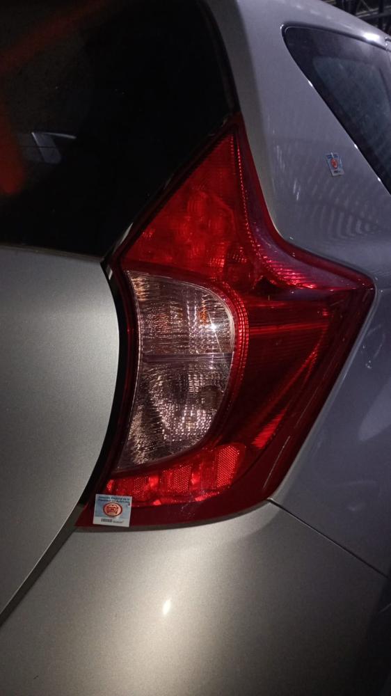 FARO TRASERO DERECHO NISSAN NOTE SR CVT