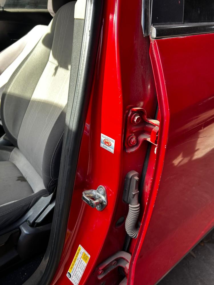 PARANTE CENTRAL IZQUIERDO CHEVROLET CHEVROLET TRACKER FWD LTZ