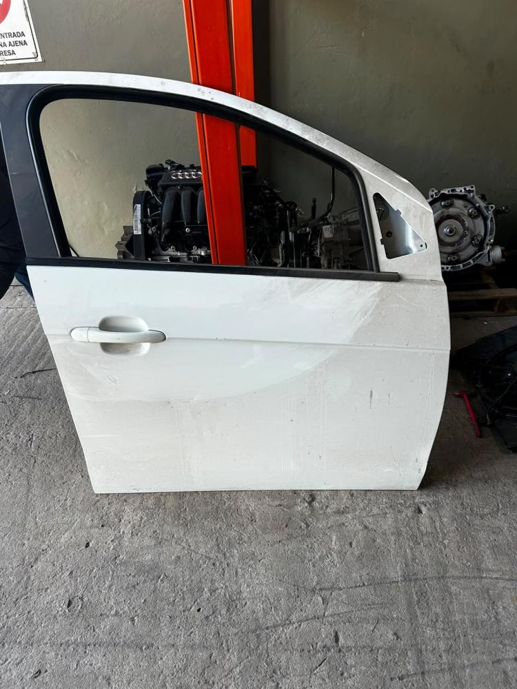 PUERTA DELANTERA DERECHA FIAT PALIOO