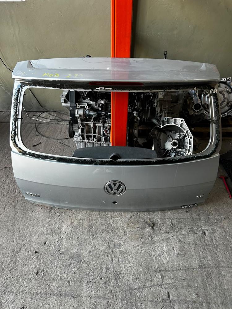 PORTON TRASERO VOLKSWAGEN.. FOX 1.6