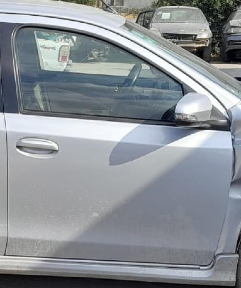 PUERTA DELANTERA DERECHA TOYOTA ETIOS PLATINUM 1.5