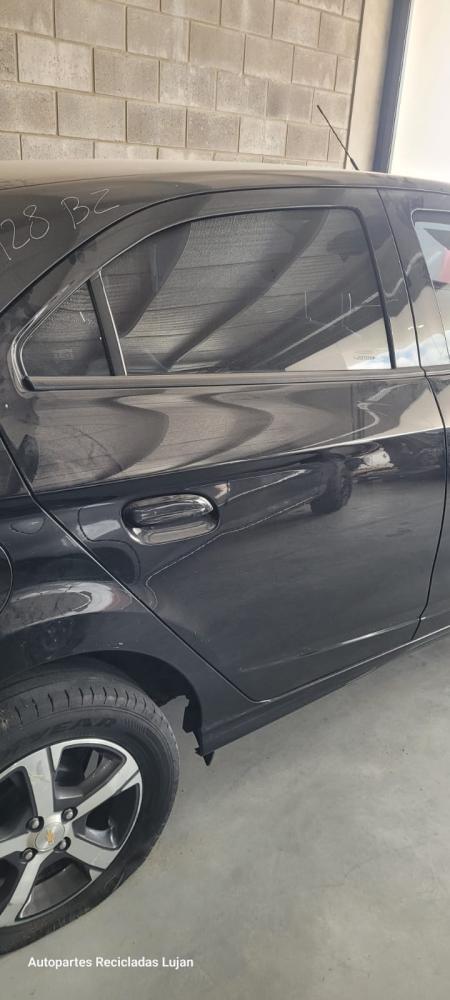 PUERTA TRASERA DERECHA CHEVROLET ONIX 1.4
